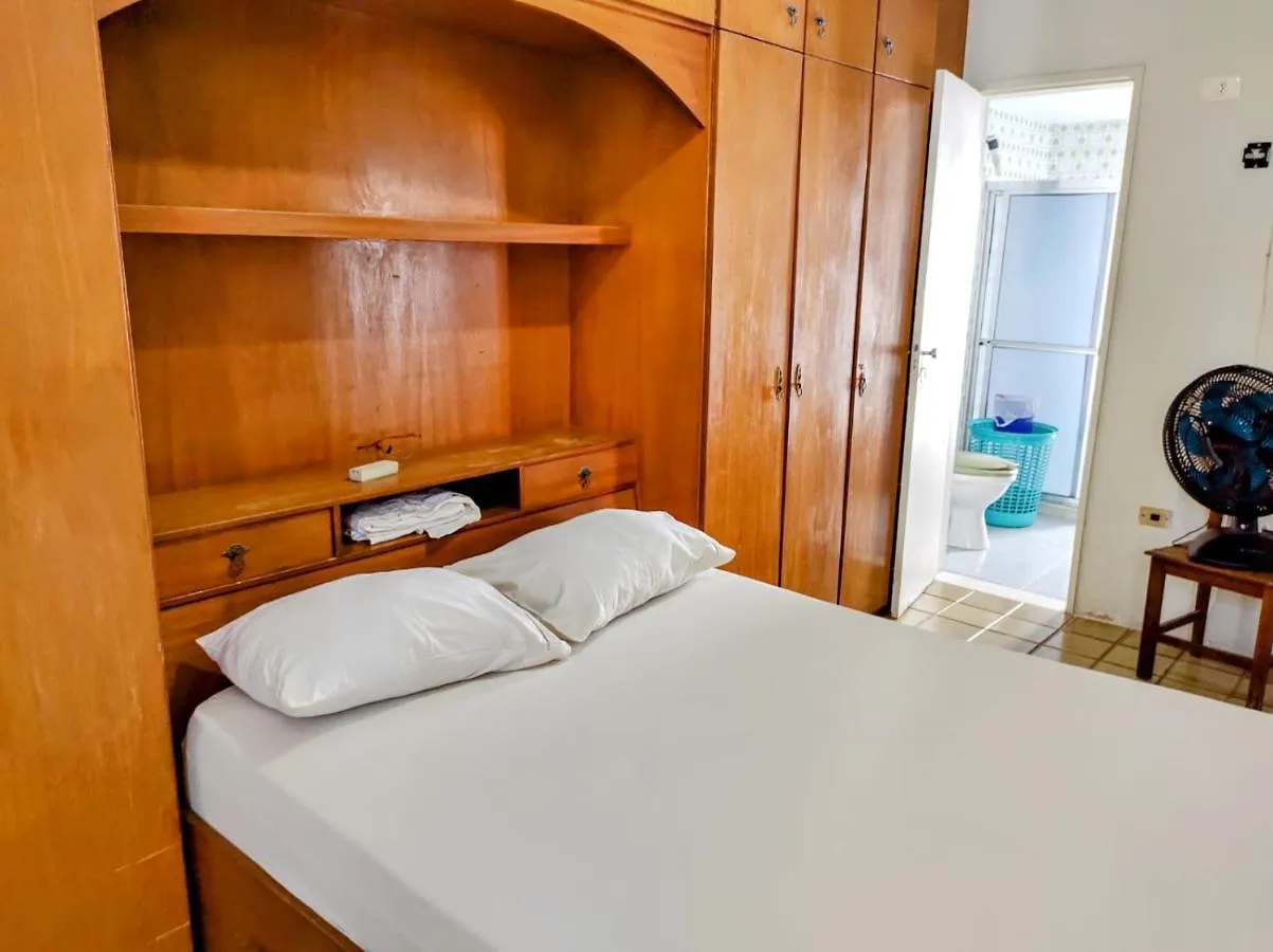 Apartamento Amplo A 700 Metros Da Praia Apartamento Recife