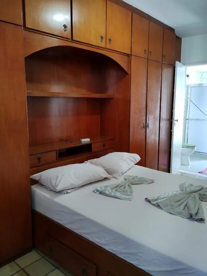 Apartamento Amplo A 700 Metros Da Praia Apartamento Recife