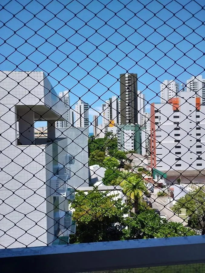 Apartamento Amplo A 700 Metros Da Praia Apartamento Recife Brasil